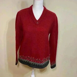 Woolrich 100% Wool Red V Neck Embroidered Woman’s Sweater Size Small.  “Ruby”.